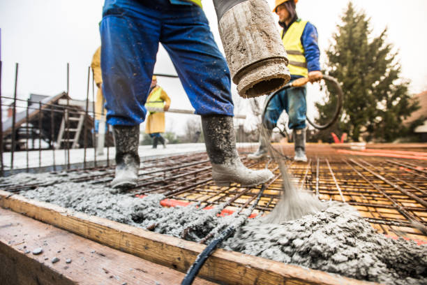 Best Commercial Concrete Services in Campbell, OH